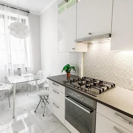 Tsentr Nezavisimosti 35 Apartment *